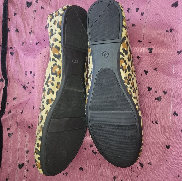 ๐LEOPARD FLATS! ๐ Size 8.5 - Picture 8 of 8